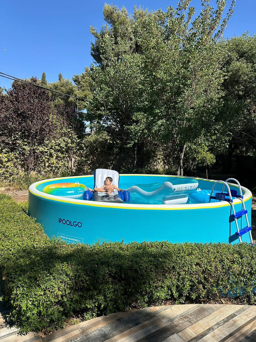 Drop stitch pool in a garden setting