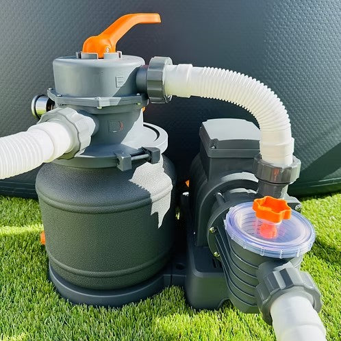 Drop stitch inflatable pool sand filter and pump